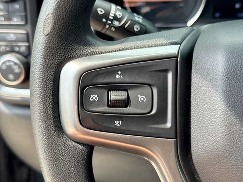 Used 2020 Chevrolet Silverado 1500 LT AWD/4WD image 22