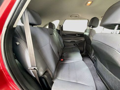 Used 2017 Kia Sorento FWD w/ LX Convenience Package image 27