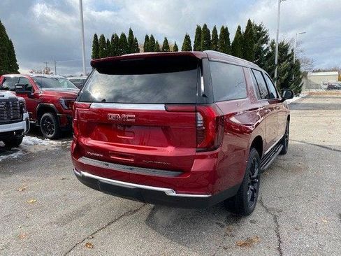 New 2026 GMC Yukon XL Elevation image 7