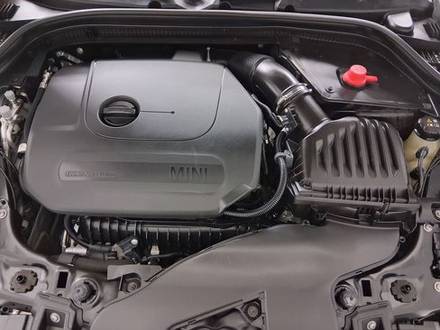 Certified 2024 MINI Cooper 2-Door Hardtop FWD image 32