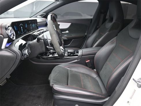 Used 2021 Mercedes-Benz CLA 35 AMG 4MATIC image 10