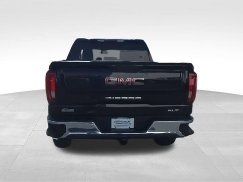Used 2022 GMC Sierra 1500 SLT w/ SLT Premium Package AWD/4WD image 7