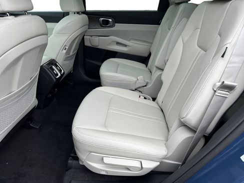 New 2025 Kia Sorento X-Line EX AWD/4WD image 13