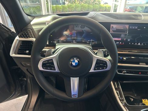 New 2026 BMW X5 xDrive40i w/ M Sport Package image 9