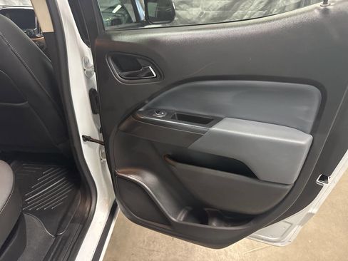 Used 2021 Chevrolet Colorado Z71 image 19