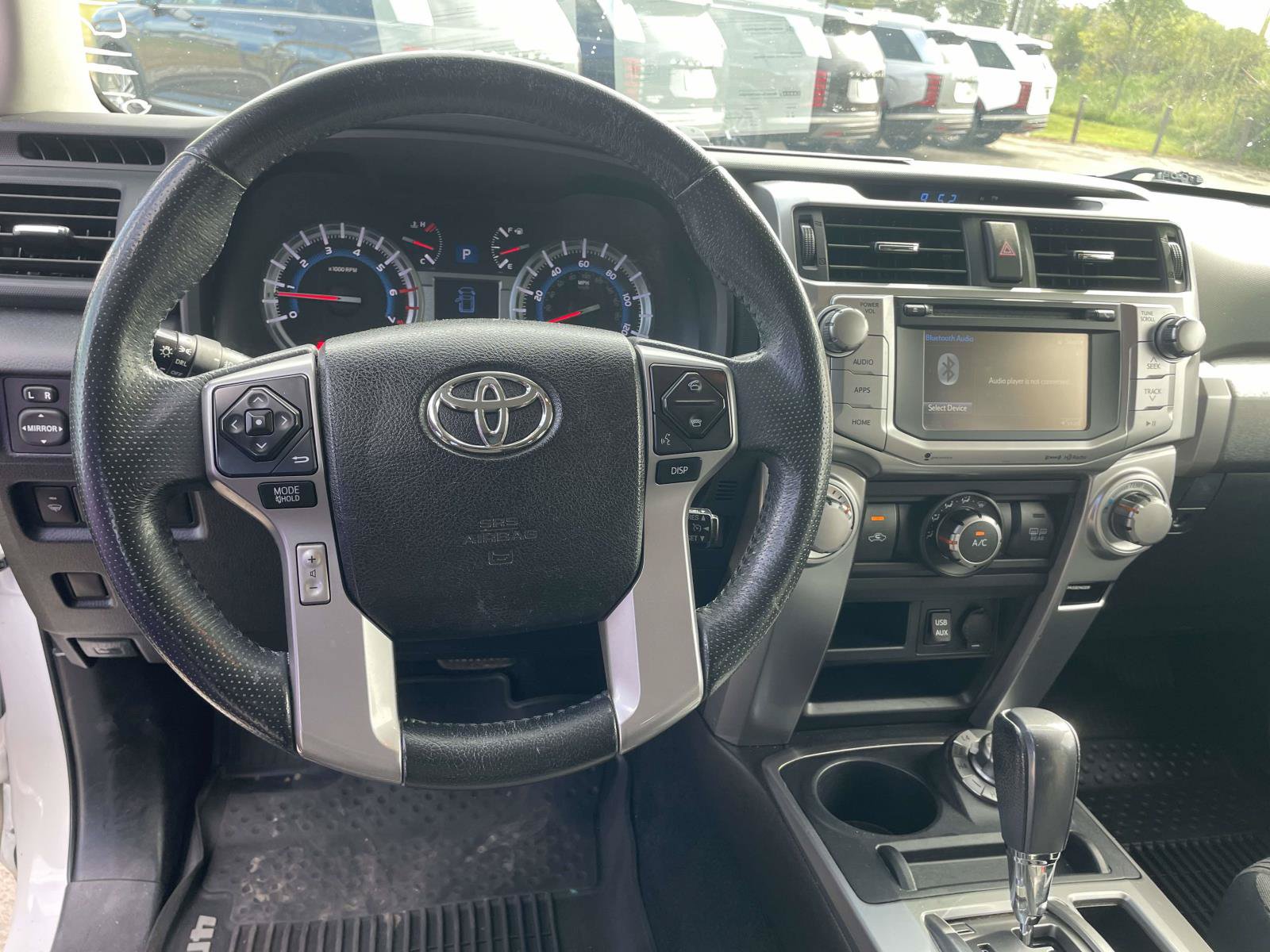 Used 2016 Toyota 4Runner SR5 AWD/4WD image 11