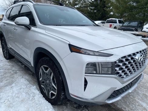 Used 2022 Hyundai Santa Fe SEL Premium image 2