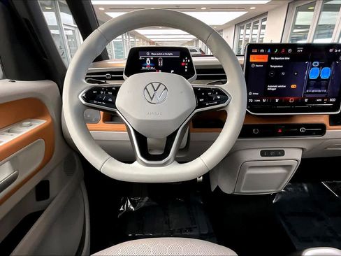 Used 2025 Volkswagen ID. Buzz 1st Edition image 5