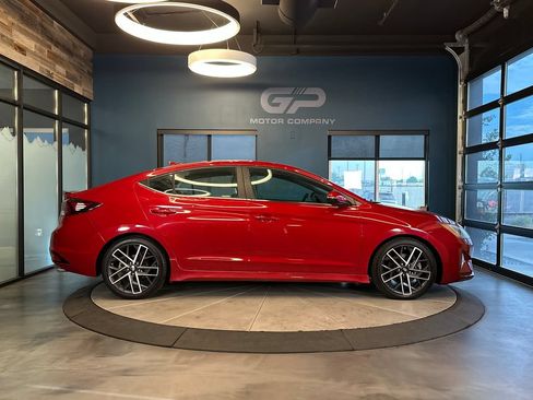 Used 2019 Hyundai Elantra Sport w/ Cargo Package FWD image 2