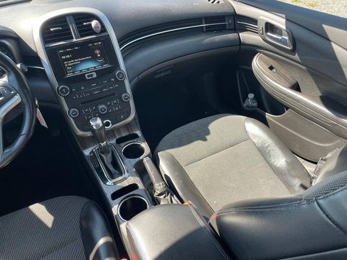 Used 2015 Chevrolet Malibu LT FWD image 15