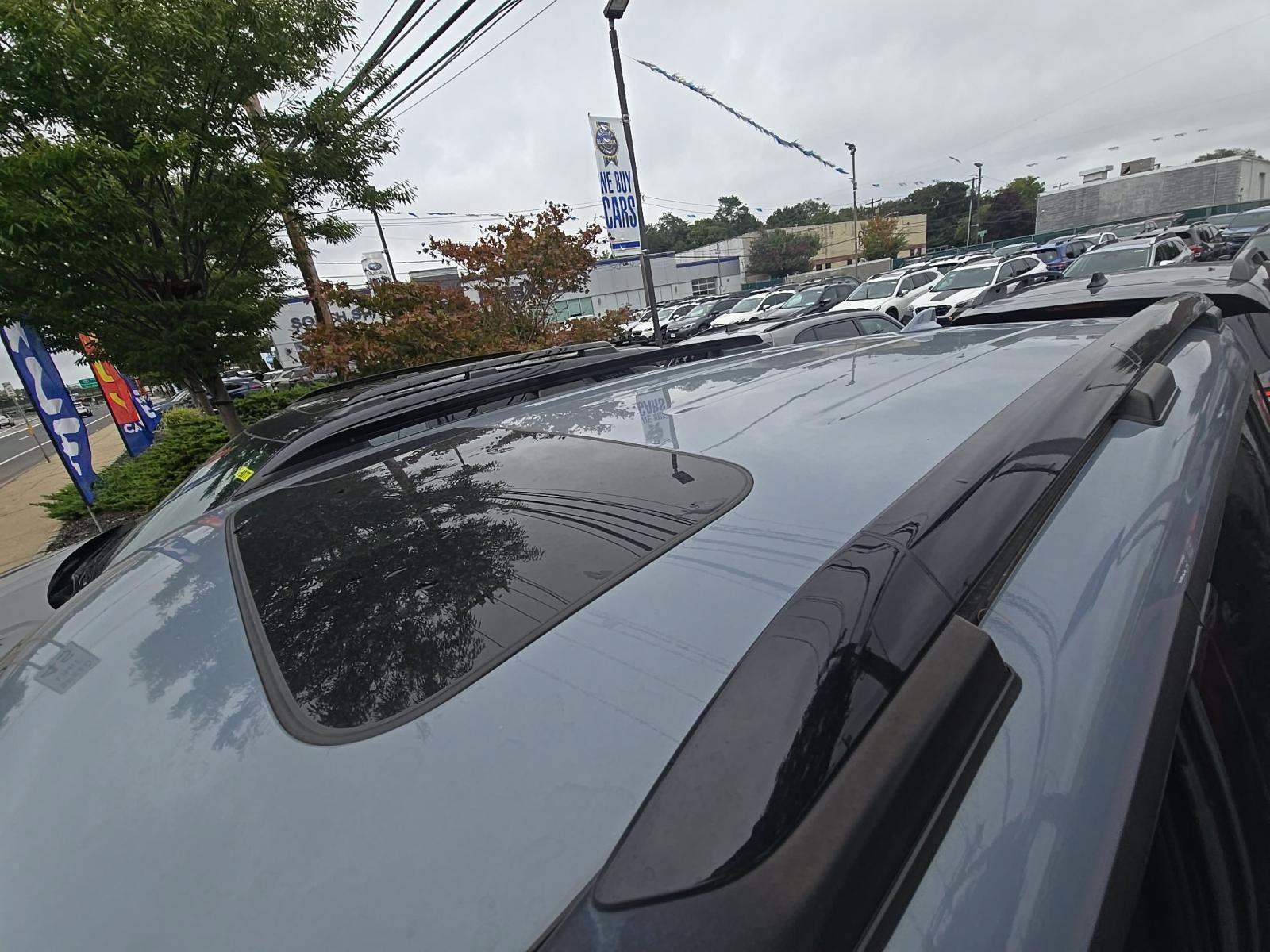 Used 2024 Honda Passport Black Edition image 9