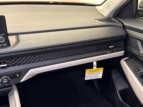 Used 2025 Honda Accord SE image 15