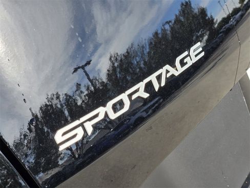 New 2026 Kia Sportage EX w/ EX Panorama Roof Package image 7