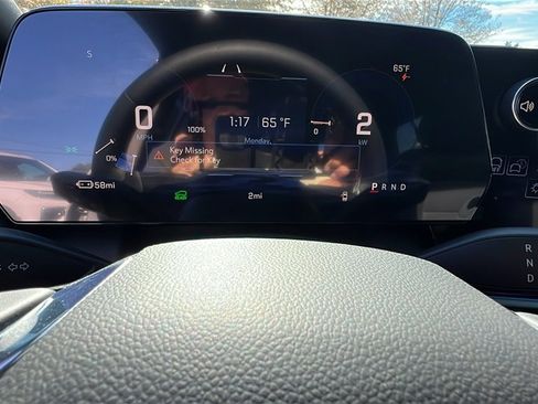 New 2026 Chevrolet Equinox EV LT image 22