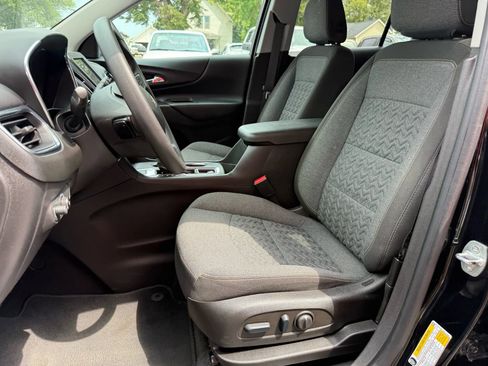 Used 2022 Chevrolet Equinox LT image 17