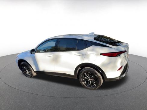 Used 2025 Buick Envista Sport Touring image 10