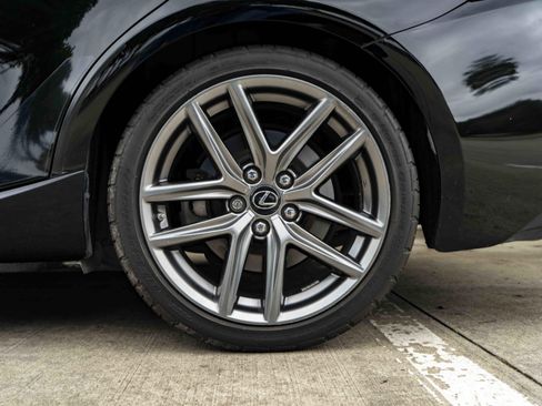 Used 2015 Lexus IS 350 w/ F-Sport Package RWD image 15