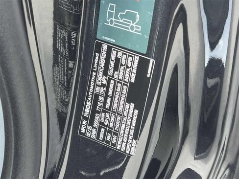 Used 2025 INEOS Grenadier Fieldmaster Edition AWD/4WD image 19