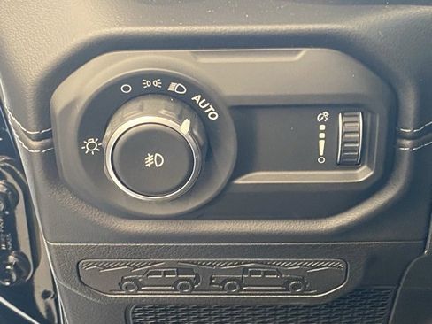 New 2025 Jeep Wrangler Unlimited Rubicon 392 image 26