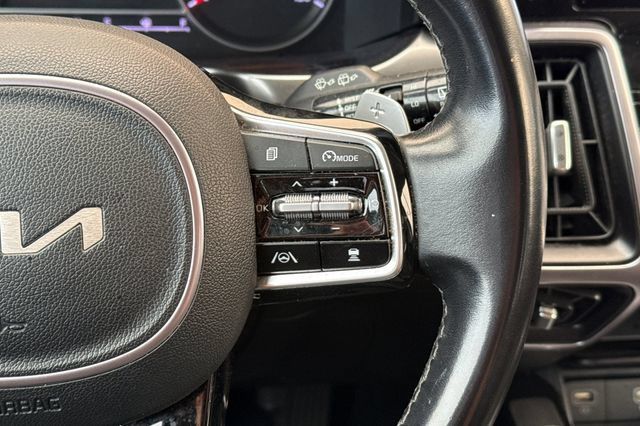 Certified 2023 Kia Sorento EX FWD image 34