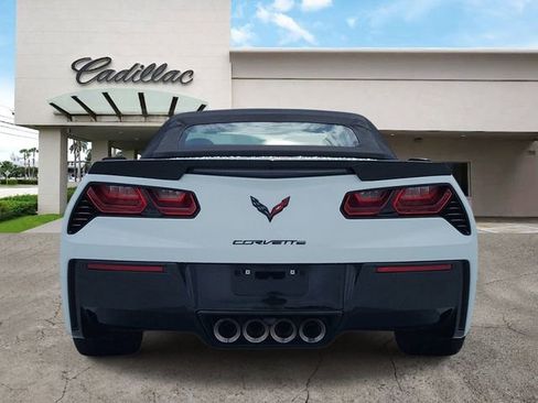Used 2018 Chevrolet Corvette Stingray Z51 2D Convertible w/ Carbon Flash Badge Package image 4