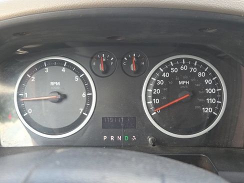 Used 2011 RAM 1500 ST w/ Protection Group AWD/4WD image 32