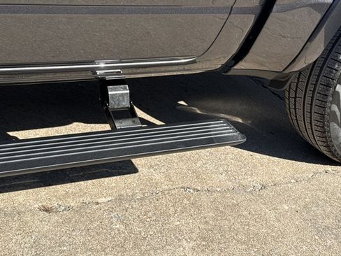 New 2026 RAM 1500 Laramie w/ Night Edition image 15