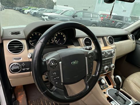 Used 2012 Land Rover LR4 HSE LUX image 26