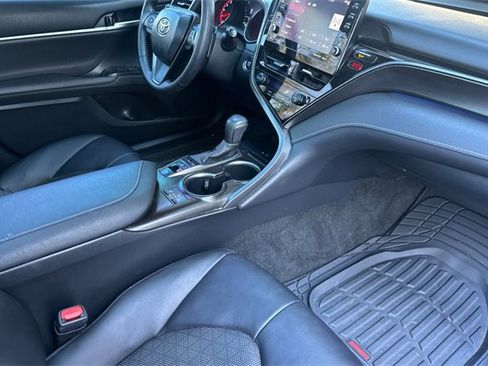 Used 2023 Toyota Camry XSE image 15