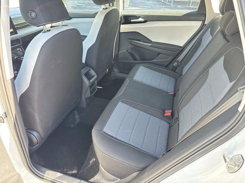 Certified 2025 Volkswagen Taos S image 15