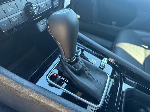 New 2025 Jeep Compass Latitude w/ Sun & Sound Group image 25