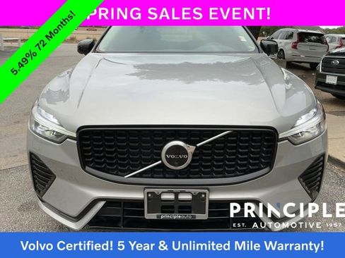 Used 2023 Volvo XC60 B5 Plus w/ Climate Package image 3