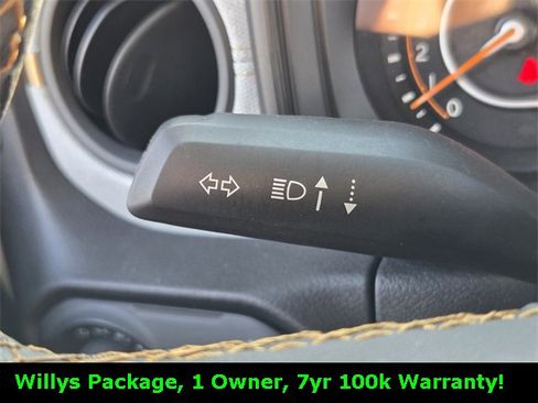 Certified 2024 Jeep Gladiator Sport image 32