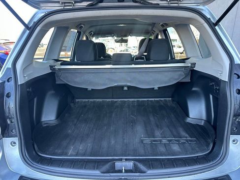 Used 2018 Subaru Forester 2.5i w/ Alloy Wheel Package image 10