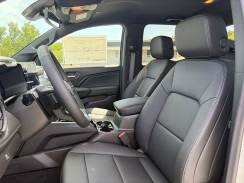New 2026 Chevrolet Colorado LT w/ LT Convenience Package AWD/4WD image 17