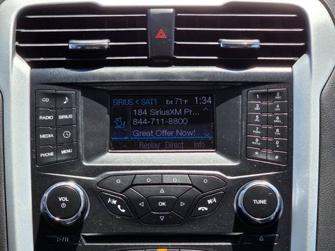 Used 2013 Ford Fusion SE FWD image 15