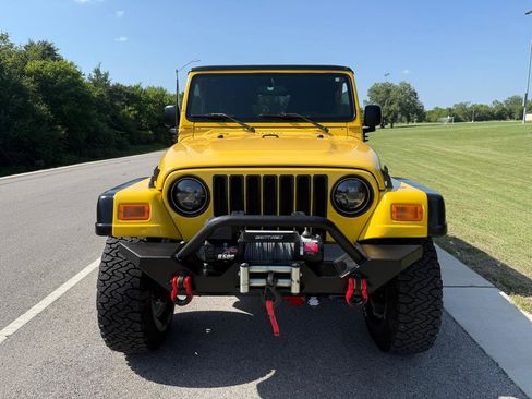 Used 2006 Jeep Wrangler Rubicon w/ Security Group AWD/4WD image 3