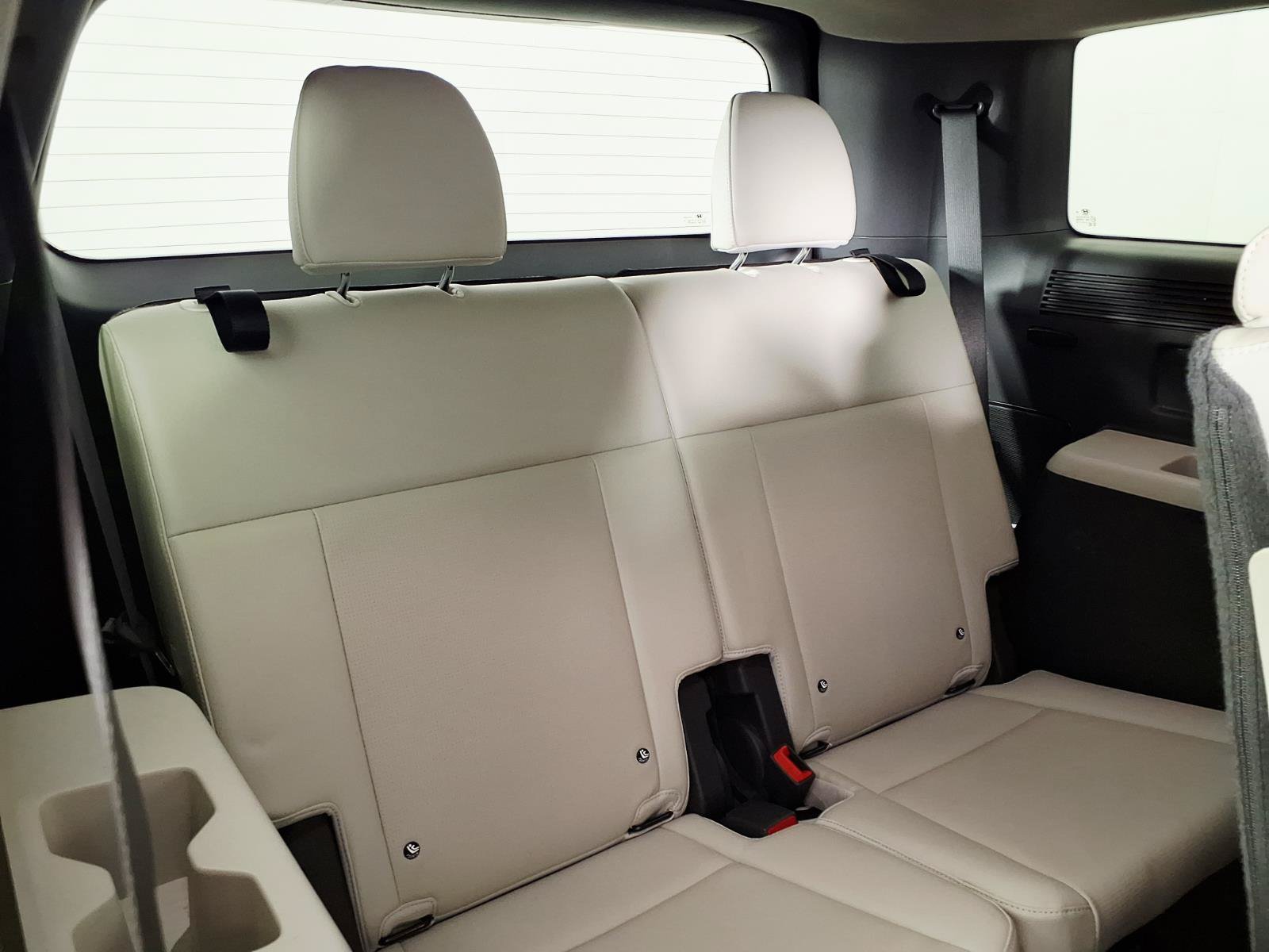 Certified 2024 Hyundai Santa Fe Limited FWD image 13