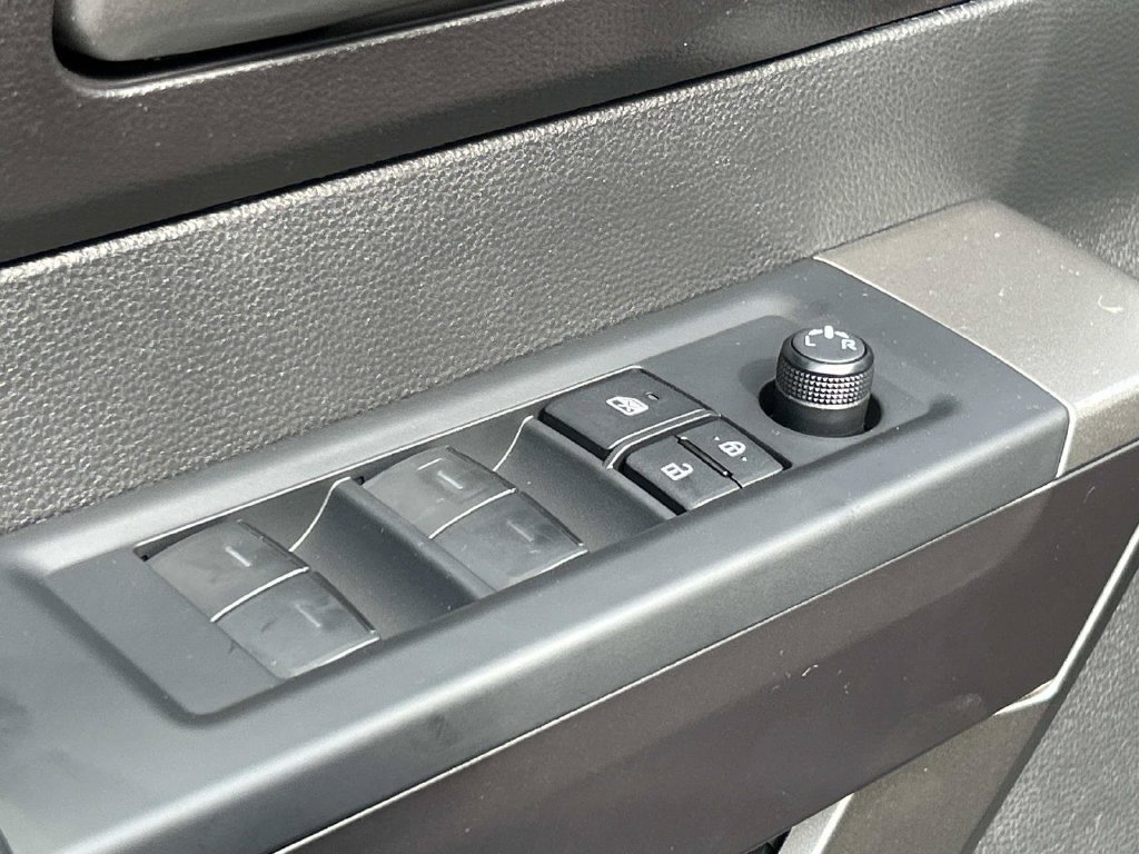 New 2026 Toyota Tundra SR5 AWD/4WD image 28