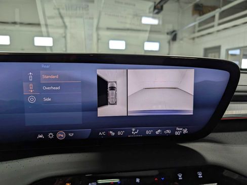 Certified 2025 Buick Enclave Avenir w/ Super Cruise Package image 29