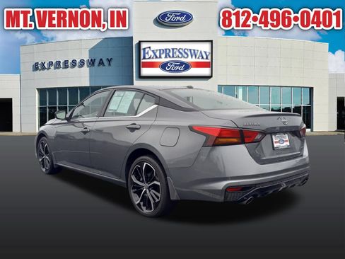 Used 2025 Nissan Altima 2.5 SR AWD/4WD image 9