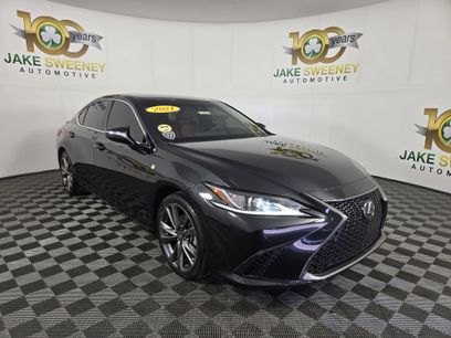 Used 2021 Lexus ES 350 F Sport w/ Accessory Package 2