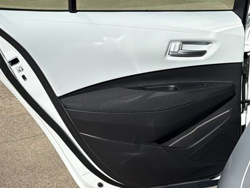 Certified 2026 Toyota Corolla SE FWD image 18