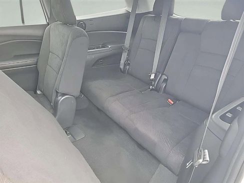 Used 2019 Honda Pilot EX image 19