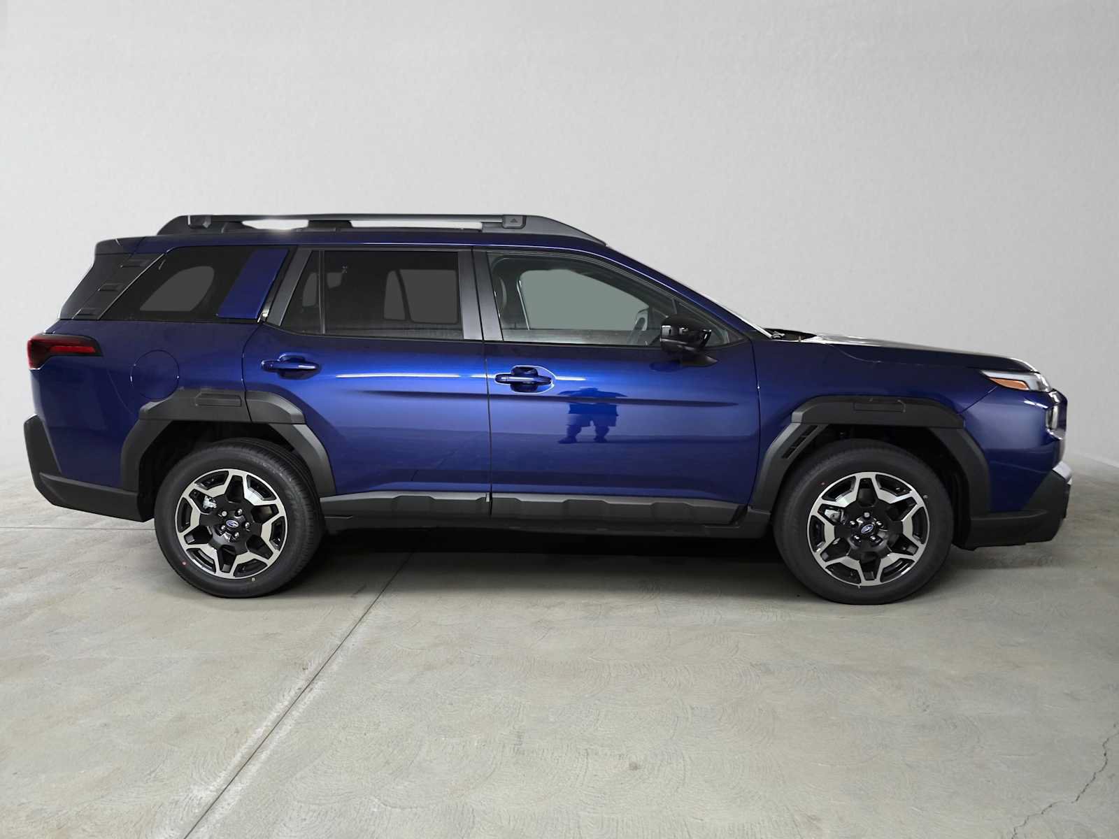 New 2026 Subaru Outback Touring AWD/4WD image 2