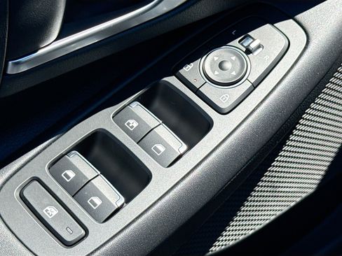 New 2026 Hyundai Sonata SE FWD image 8