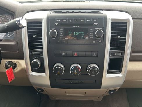 Used 2011 RAM 2500 SLT w/ Protection Group AWD/4WD image 27