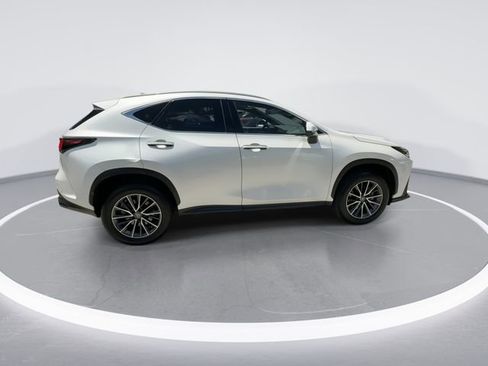Used 2024 Lexus NX 250 FWD image 8