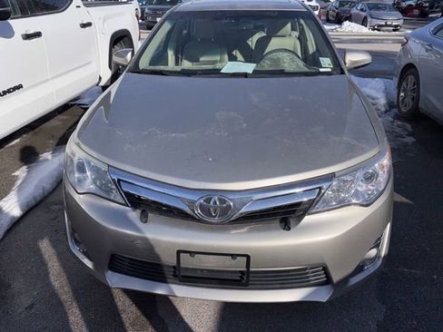 Used 2014 Toyota Camry XLE w/ Leather Package image 1