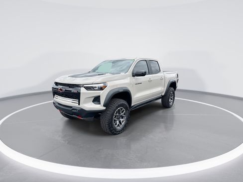 New 2026 Chevrolet Colorado ZR2 w/ Technology Package image 5